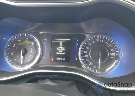 2016 Chrysler 200 Limited z USA, uszkodzony, nr VIN 1C3CCCAB6GN138004